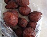 Foto langkah ke 1 dari resep Asinan Salak.