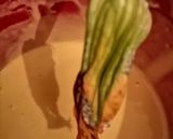 Une image de l'étape 3 de Fleurs de courgette farcies ricotta épinards.