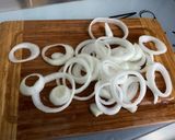 Une image de l'étape 6 de Courgettes jaunes et poivrons verts aux tomates séchées et épices.