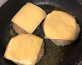 Foto del paso 4 de la receta: Hamburguesa con Salsa de Champiñones