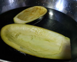 Foto del paso 4 de la receta: Berenjenas rellenas con costra de requesón #emplatado