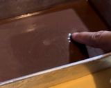 Foto langkah ke 3 dari resep Puding Coklat lapis Biskuit.