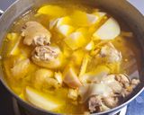Hình bước làm 3 của món Canh gà nấu măng