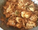 A picture of step 5 of Chicken Bhuna Masala.