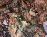 Foto del paso 3 de la receta: Bifes de pollo a la pizza con croquetas de acelga