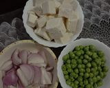 A picture of step 1 of Paneer pulao.