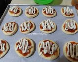 Foto langkah ke 4 dari resep Pizza Mini Ekonomis (Jual Rp. 2000-an).