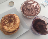 Foto del paso 9 de la receta: Tarta de tortitas americanas y chocolate
