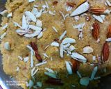 बेसन ची बर्फी (besan barfi recipe in marathi) रेसिपी स्टेप 3 फोटो 