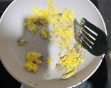 Foto langkah ke 2 dari resep Nasi Goreng Solaria.
