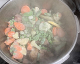 Foto del paso 2 de la receta: Costillitas con verduras