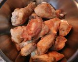 Foto del paso 2 de la receta: Pollo en salsa con huevo