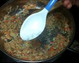 A picture of step 10 of Healthy vegetable chapathi.