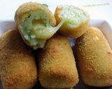 A picture of step 19 of Potato Croquettes with Melted Cheese Center.