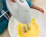 Hình bước làm 2 của món Nấu ăn cùng con: Bánh bông lan trà xanh không cần định lượng chính xác