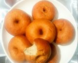A picture of step 17 of Yeast doughnut.