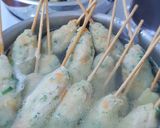A picture of step 2 of SEMPOL AYAM (Chicken Skewers Sausage).