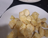 Foto del paso 1 de la receta: Patatas con chorizo, jamón y huevo
