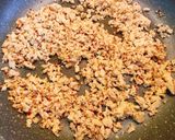 Hình bước làm 2 của món Đậu phụ đảo bông với sả ớt