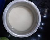 A picture of step 1 of Onion rawa dosa.