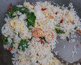 Foto langkah ke 5 dari resep Nasi Goreng Rumahan Simple & Enak 🍳🔥 @jesslyn Orlane.