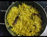 A picture of step 4 of Cabbage fry.