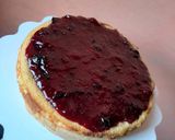 Foto del paso 4 de la receta: Cheesecake de frutilla ❤ al horno 😋 con mermelada casera😌