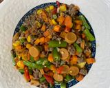 Foto langkah ke 4 dari resep Tumis Daging Giling Sayur Pedas.