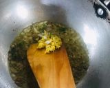A picture of step 4 of Punjabi Egg Bhurji.