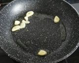 Foto del paso 6 de la receta Cardo con rebozuelos y salsa de almendras