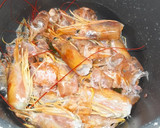 Foto del paso 2 de la receta: Merluza a la marinera