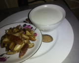 A picture of step 2 of Dates Shakes.