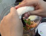 A picture of step 3 of Donut Kabab.
