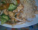 Foto del paso 4 de la receta: Arroz chaufa con vegetales