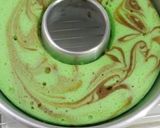 Foto langkah ke 5 dari resep Bolu Pandan Kukus.