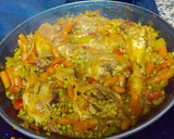 Foto del paso 4 de la receta: Pollo a la jardinera con cerveza 