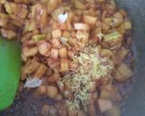 Gambar langkah 2 resipi Apples Bread Pie.