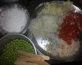 A picture of step 1 of Cheese kabab.