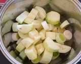 Foto del paso 2 de la receta Crema de Calabacín, Puerro y Pera con Roquefort