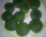 A picture of step 9 of Mint green cupcake.
