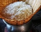 A picture of step 1 of Khao Tom Bai Maprao (Sticky Rice with Banana Filling in Coconut Leaves) – Great for Eating or Selling.