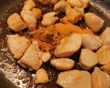 Foto del paso 2 de la receta: Pollo al curry express