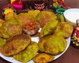 A picture of step 4 of Poori.