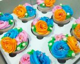 Foto langkah ke 6 dari resep Cup Cake Vanila.