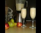 A picture of step 2 of Fruit Smoothies.