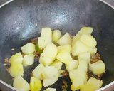 A picture of step 3 of Aalu Chana Chaat Street Style Chaat.