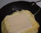 Foto langkah ke 3 dari resep 41. Egg Cheese Toast.