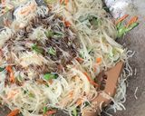 Foto langkah ke 5 dari resep Bihun Jagung Goreng.