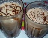 A picture of step 9 of Yummy biscuit shake.
