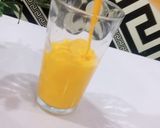 A picture of step 4 of Pawpaw Banana Smoothie.